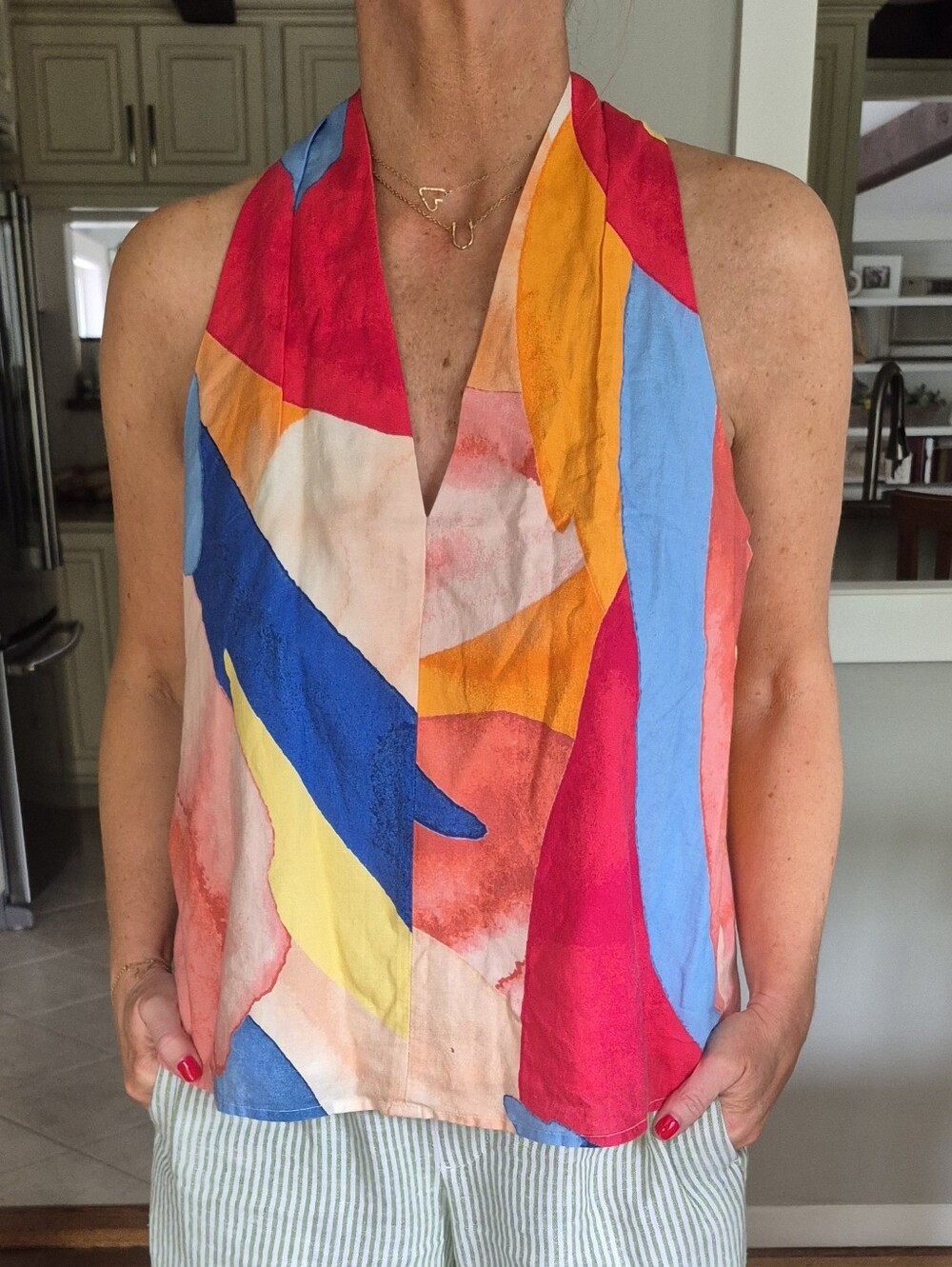 Sleeveless Multicolor Abstract Print V-Neck Top